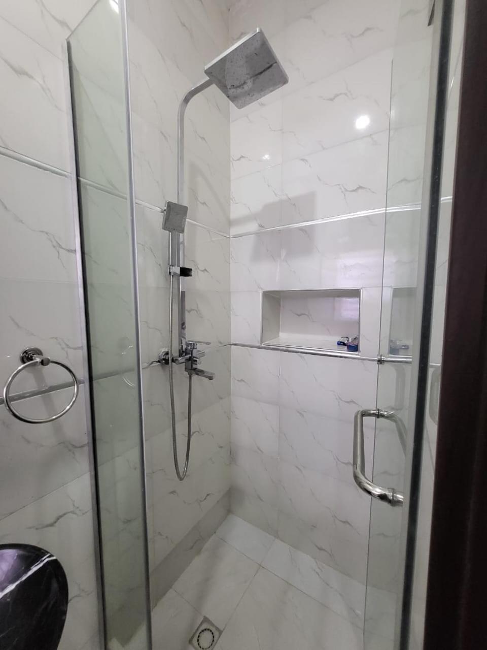 Stylish Modern Banana Island Ikoyi Apartment *